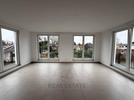 Penthouse zur Miete 1.293 € 70 m² 2. Geschoss Sasel Hamburg 22393