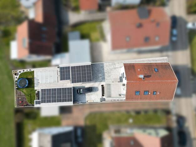 Mehrfamilienhaus zum Kauf 1.490.000 € 16 Zimmer 382,7 m² 762 m² Grundstück Burgweinting-Harting Regensburg 93055
