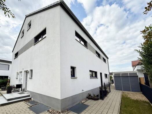 Doppelhaushälfte zum Kauf 649.000 € 4 Zimmer 138,8 m² 260 m² Grundstück Kösching 85092