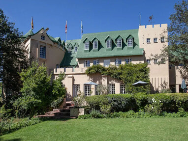 Schloss zum Kauf 1.600.866 € 1.000 m² 47.337 m² Grundstück Johannesburg area