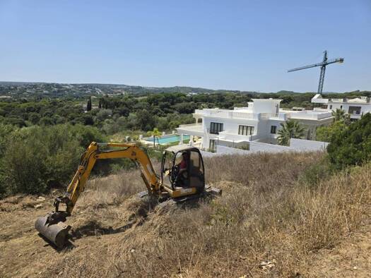 Acker-/Waldstück zum Kauf 785.000 € San Roque 11310