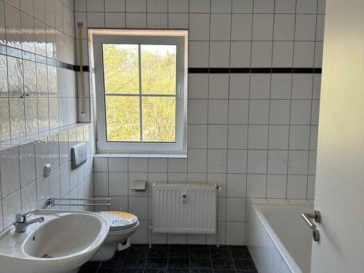 Wohnung zur Miete 650 € 3 Zimmer 81,2 m² 2. Geschoss frei ab sofort Kohlenbruch 18 Neuenkirchen 49586
