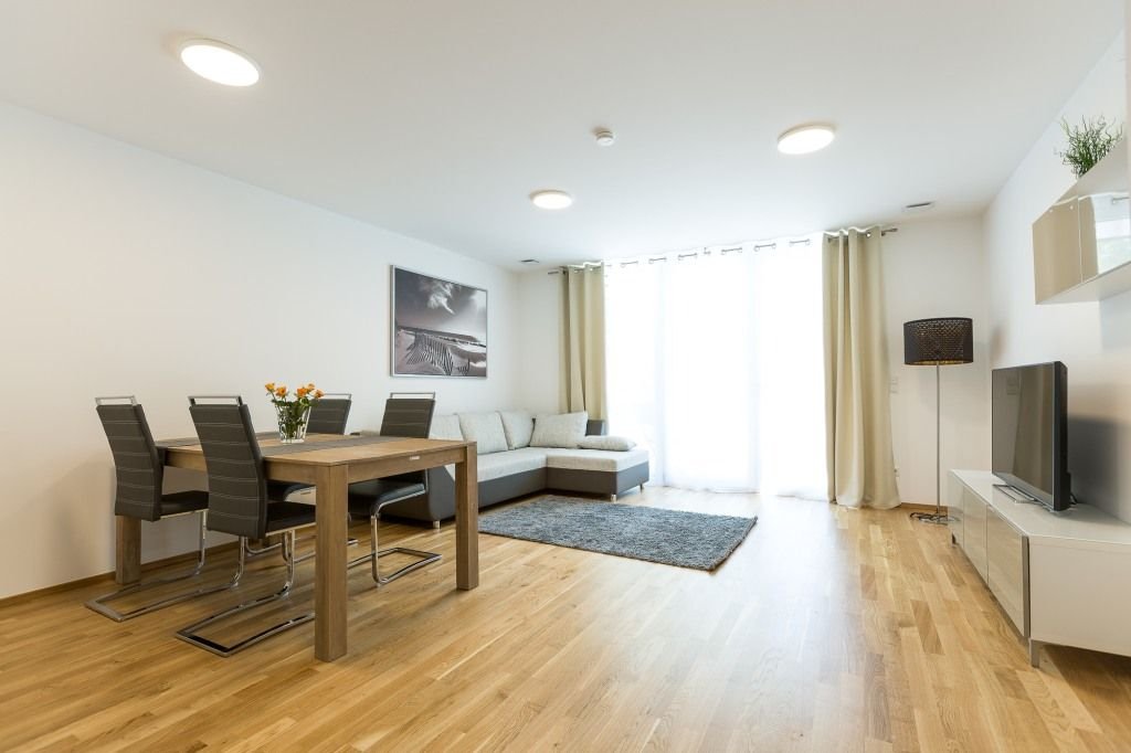 Wohnung zur Miete Wohnen auf Zeit 1.970 € 3 Zimmer 64 m²<br/>Wohnfläche 19.02.2025<br/>Verfügbarkeit Salamanderplatz Kornwestheim Kornwestheim 70806