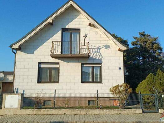 Einfamilienhaus zum Kauf 320.000 € 128 m² Orth an der Donau 2304