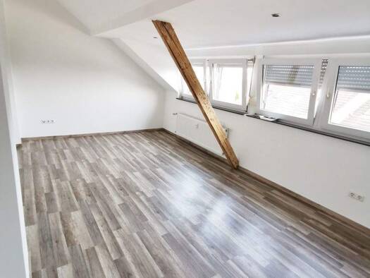 Studio zur Miete 380 € 1 Zimmer 32 m² 2. Geschoss Biewerer Str. 156 Biewer Trier 54293