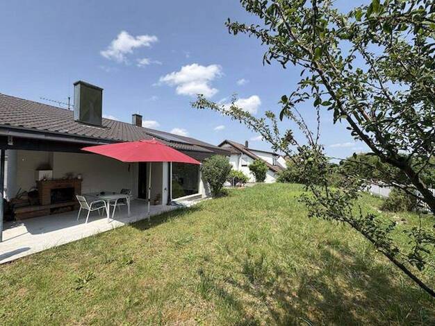 Einfamilienhaus zum Kauf provisionsfrei 695.000 € 7 Zimmer 203 m² 540 m² Grundstück Unterriexingen 71706