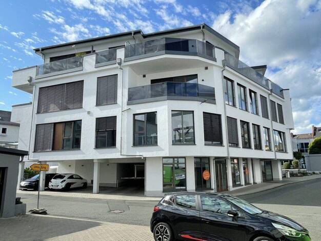 Wohnung zur Miete 1.257 € 3 Zimmer 126 m² 2. Geschoss frei ab sofort Herborn 35745