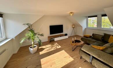 Wohnung zum Kauf 285.000 € 2 Zimmer 77 m² Dierkow - West Rostock 18146