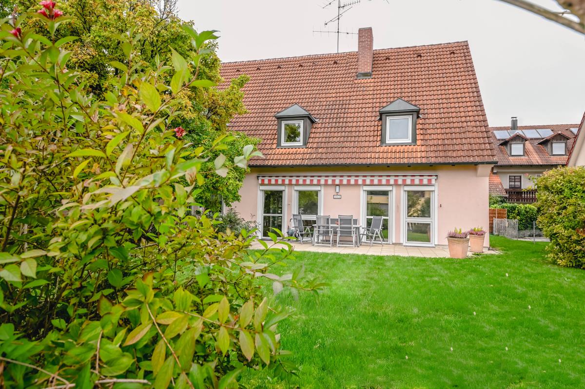 Einfamilienhaus zum Kauf 1.950.000 € 8 Zimmer 234 m²<br/>Wohnfläche 793 m²<br/>Grundstück Klettham Erding 85435