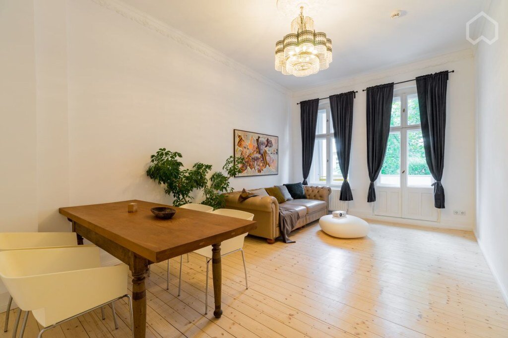 Wohnung zur Miete Wohnen auf Zeit 2.999 € 3 Zimmer 100 m²<br/>Wohnfläche 05.12.2024<br/>Verfügbarkeit Grünberger Straße Friedrichshain Berlin 10245