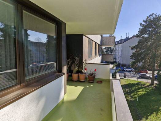 Wohnung zum Kauf 299.000 € 2 Zimmer 68 m² Bilderstöckchen Köln / Bilderstöckchen 50739