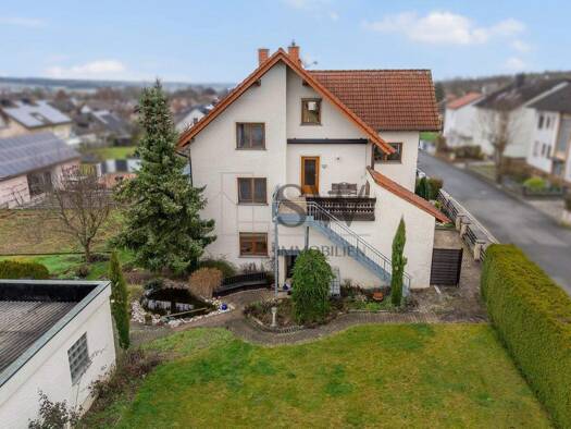 Einfamilienhaus zum Kauf 649.000 € 9 Zimmer 227,1 m² 1.090 m² Grundstück Burgebrach 96138