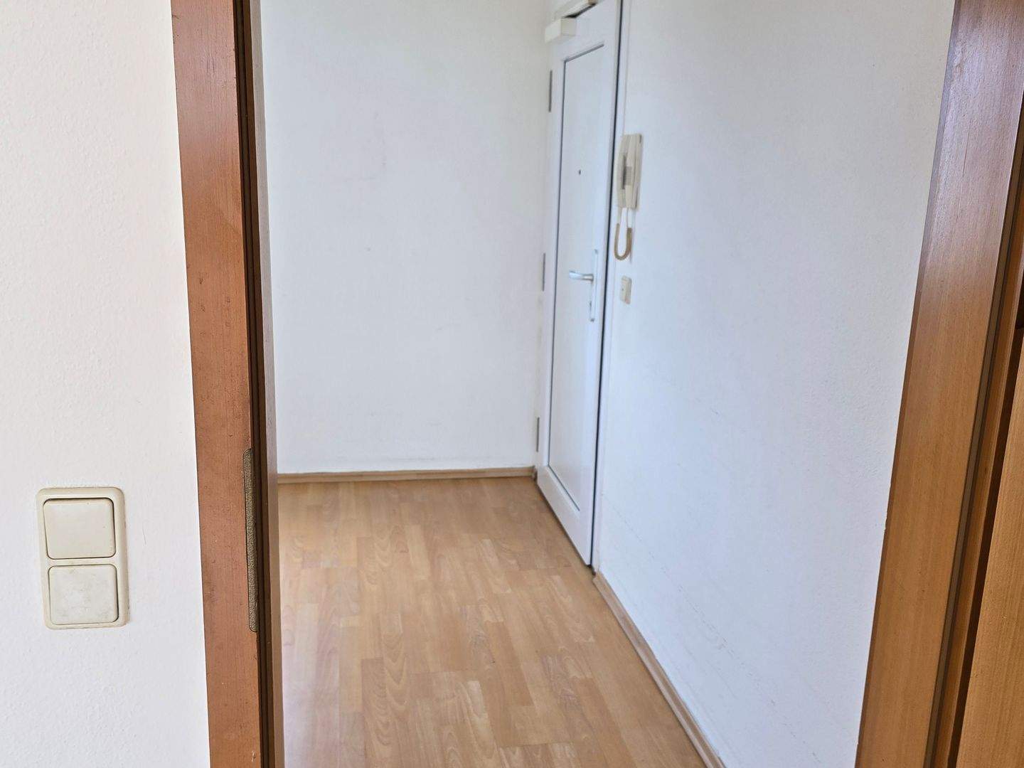1 Zimmer mit Balkon und Tiefgaragenstellplatz – Gottfriedstraße 24, 90478 Nürnberg – Vorschaubild 18