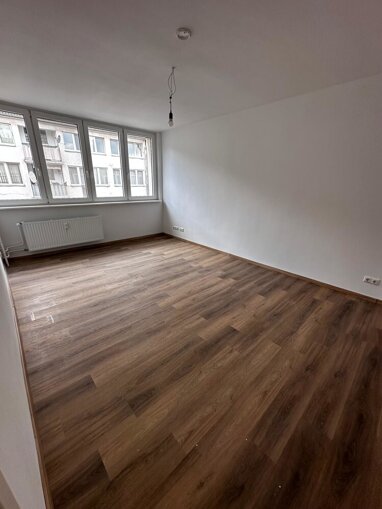 Wohnung zur Miete 560 € 2,5 Zimmer 70 m² 3. Geschoss Münzstraße 51 Altstadt Duisburg 47051