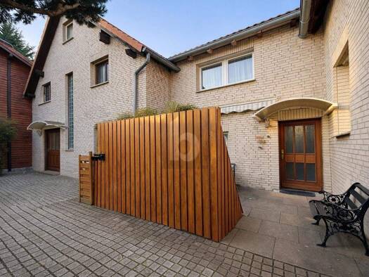 Doppelhaushälfte zum Kauf 230.000 € 11 Zimmer 272 m² 480 m² Grundstück Moringen 37186