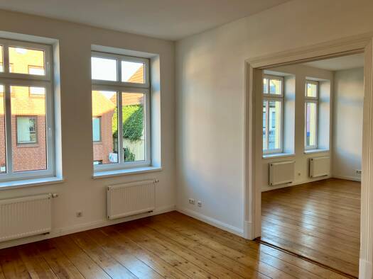 Wohnung zur Miete 920 € 3 Zimmer 80 m² Geschoss 2/3 frei ab sofort Neustadt Neustadt in Holstein 23730