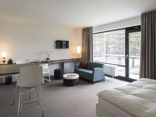 Wohnung zur Miete 1.500 € 1 Zimmer 40 m² EG Zentrum Bonn 53113