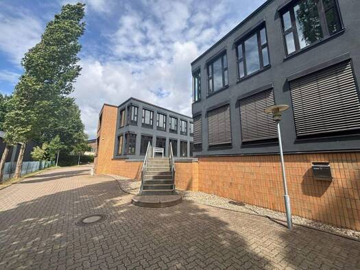 Bürofläche zur Miete 9,50 € 1.263 m² Bürofläche teilbar ab 408 m² Nenndorf Rosengarten 21224