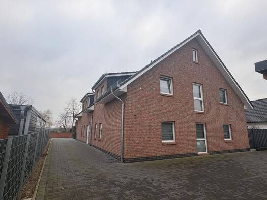 Terrassenwohnung zur Miete 900 € 3 Zimmer 90 m² Geschoss EG/1 frei ab 01.04.2026 Eystrup 27324