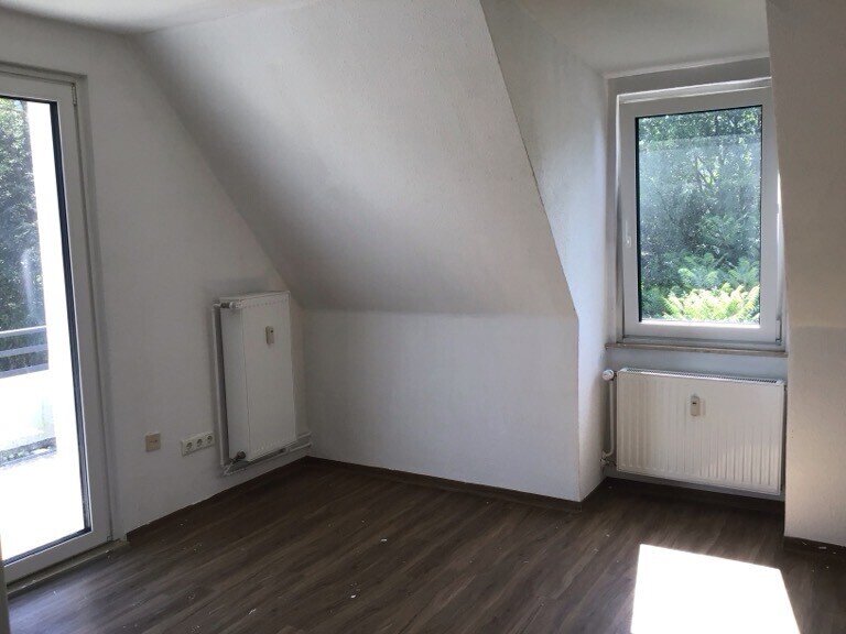 Wohnung zur Miete 470,93 € 3 Zimmer 54,1 m²<br/>Wohnfläche 13.10.2024<br/>Verfügbarkeit Kluser Weg 2 Attendorn Attendorn 57439