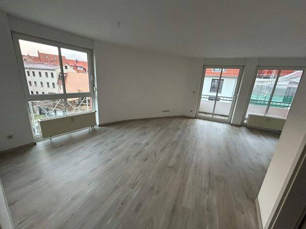 Wohnung zur Miete 620 € 3 Zimmer 71 m² 1. Geschoss Preußerstraße 13 Merseburg 06217