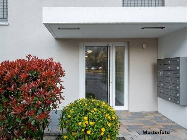 Mehrfamilienhaus zum Kauf 117.000 € 252 m² 1.384 m² Grundstück Goddelsheim Lichtenfels 35104