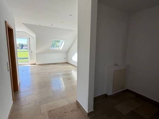 Wohnung zur Miete 845 € 2,5 Zimmer 65 m² 2 Geschosse frei ab sofort Moosburg Moosburg 85368