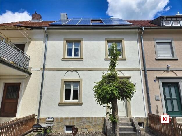 Reihenmittelhaus zum Kauf 319.000 € 5 Zimmer 110 m² 350 m² Grundstück frei ab sofort Haßfurt Haßfurt 97437