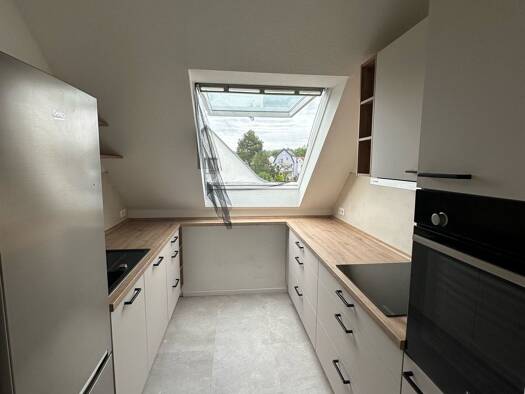 WG-Zimmer zur Miete 1.300 € 3,5 Zimmer 89 m² Geschoss 2/2 frei ab 01.05.2026 Sprendlingen Dreieich 63303