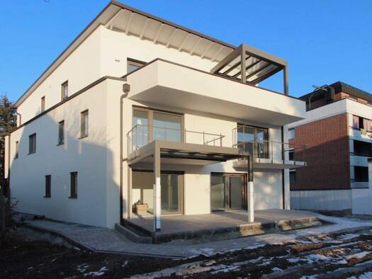 Wohnung zur Miete 1.140 € 3 Zimmer 84,5 m² frei ab 01.05.2026 Savignystraße 18 West Landshut 84034