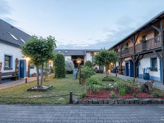 Hotel zum Kauf provisionsfrei 20 Zimmer 10.231 m² Grundstück Schönewalde Sonnewalde 03249