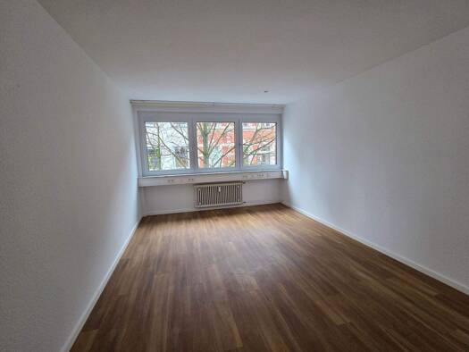 Bürofläche zur Miete 13 € 1 Zimmer 140 m² Bürofläche Bahnhofstraße Wiesbaden 65185