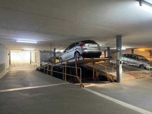 Tiefgarage zur Miete 40 € Brunnenstraße 21 Bahnhofsvorstadt Zwickau 08056