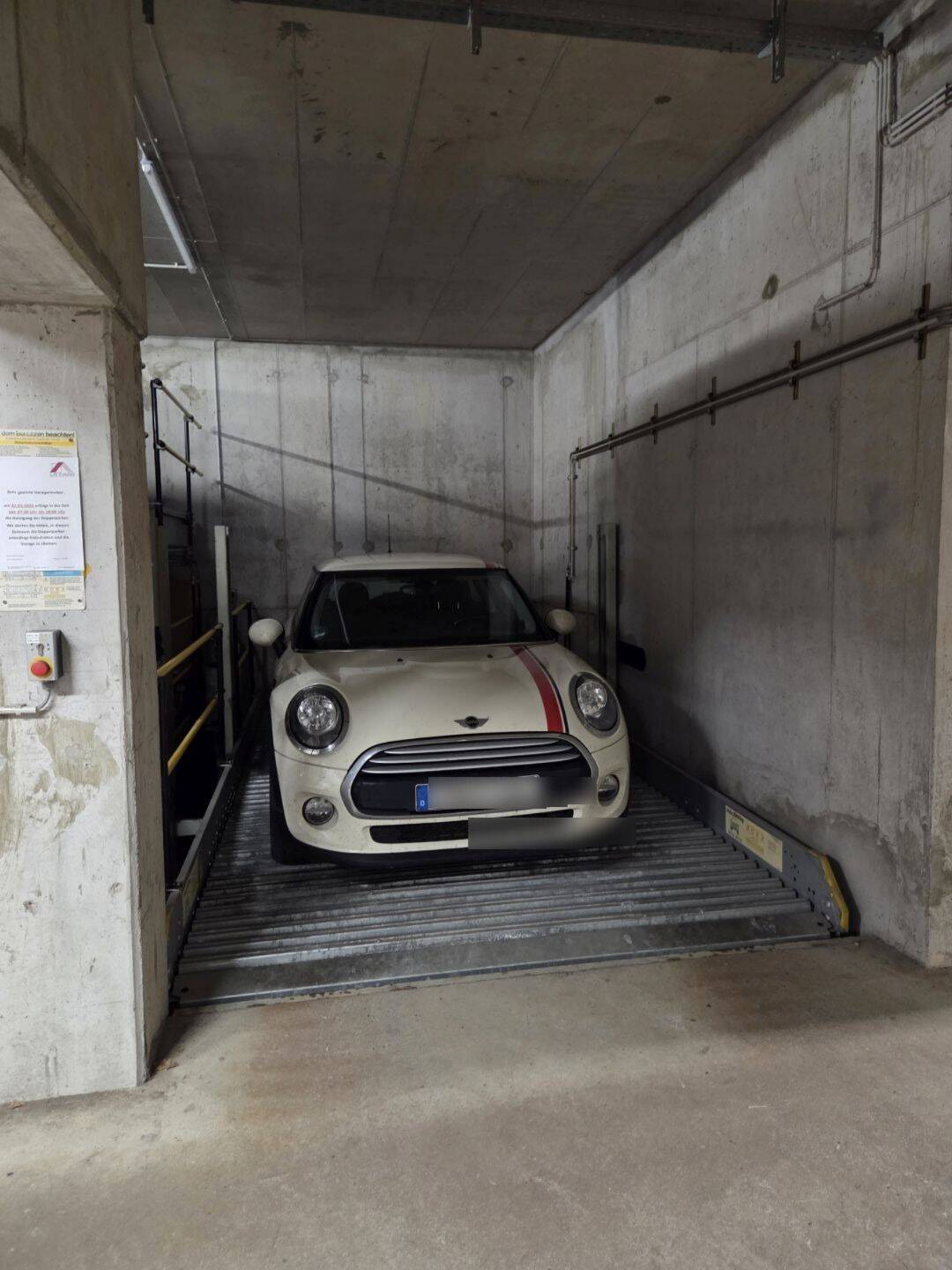 Tiefgarage zur Miete - Ansicht 2
