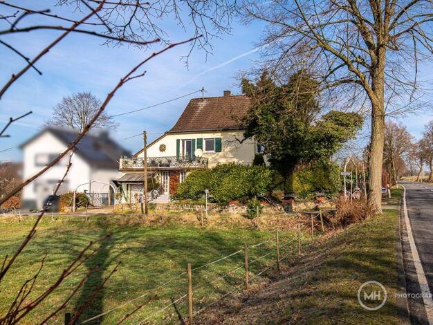 Einfamilienhaus zum Kauf 399.000 € 5 Zimmer 121 m² 3.081 m² Grundstück Oberdorst Neunkirchen-Seelscheid 53819