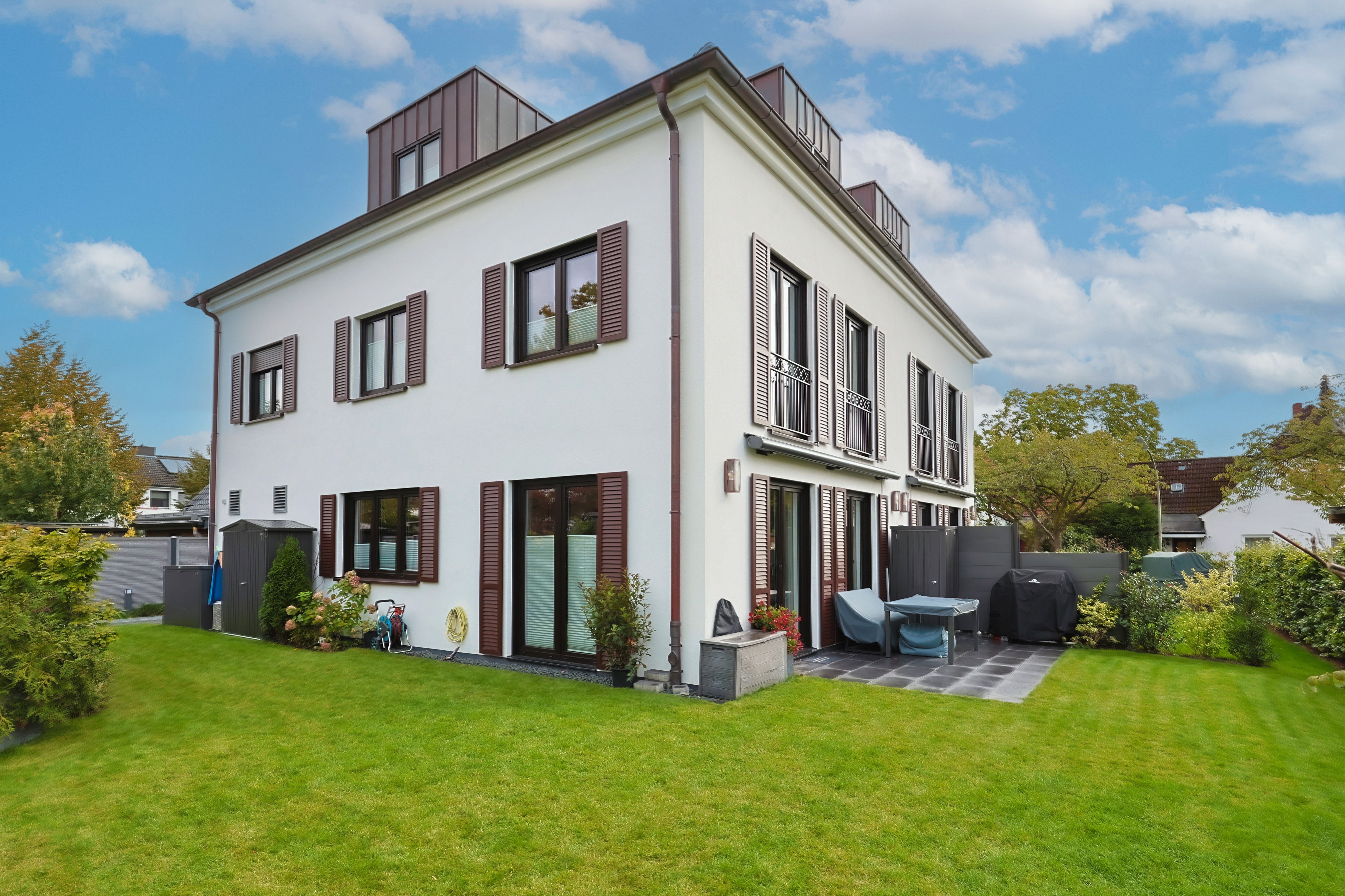 Doppelhaushälfte zum Kauf 998.000 € 6 Zimmer 169,5 m²<br/>Wohnfläche 299 m²<br/>Grundstück Lurup Hamburg 22549