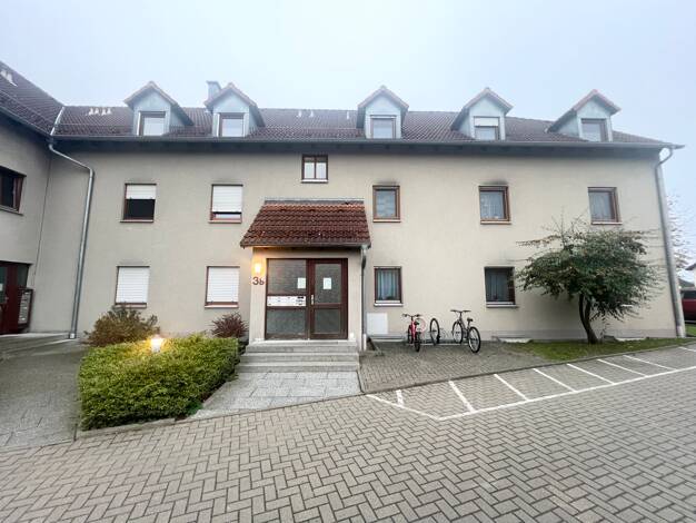 Wohnung zur Miete 600 € 2 Zimmer 38,6 m² Geschoss 2/2 frei ab 01.01.2027 Neumarkter Straße 3 b Postbauer-Heng Postbauer-Heng 92353