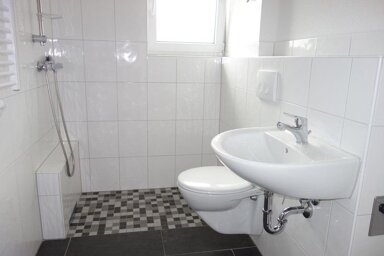 Wohnung zur Miete 542 € 3 Zimmer 65,7 m² 1. Geschoss frei ab 21.03.2025 Alfredstr. 7 Brauck Gladbeck 45968