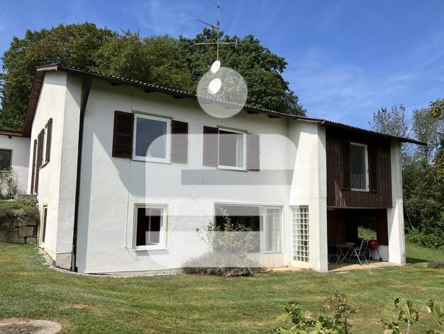 Einfamilienhaus zum Kauf 360.000 € 5 Zimmer 147 m² 3.420 m² Grundstück Neuburg 94127