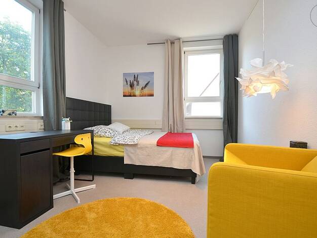 WG-Zimmer zur Miete Wohnen auf Zeit 590 € 16 m² 1. Geschoss frei ab sofort Weil der Stadt 71263