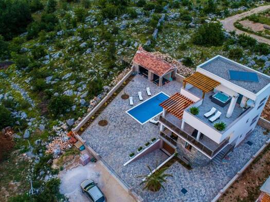 Villa zum Kauf - Erstbezug 1.100.000 € 4 Zimmer 168 m² Starigrad 23244