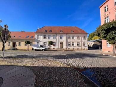 Wohnung zur Miete 788 € 4 Zimmer 105 m² Dachgeschoss frei ab sofort Rudolf-Breitscheid-Straße 1 Neuruppin Neuruppin 16816