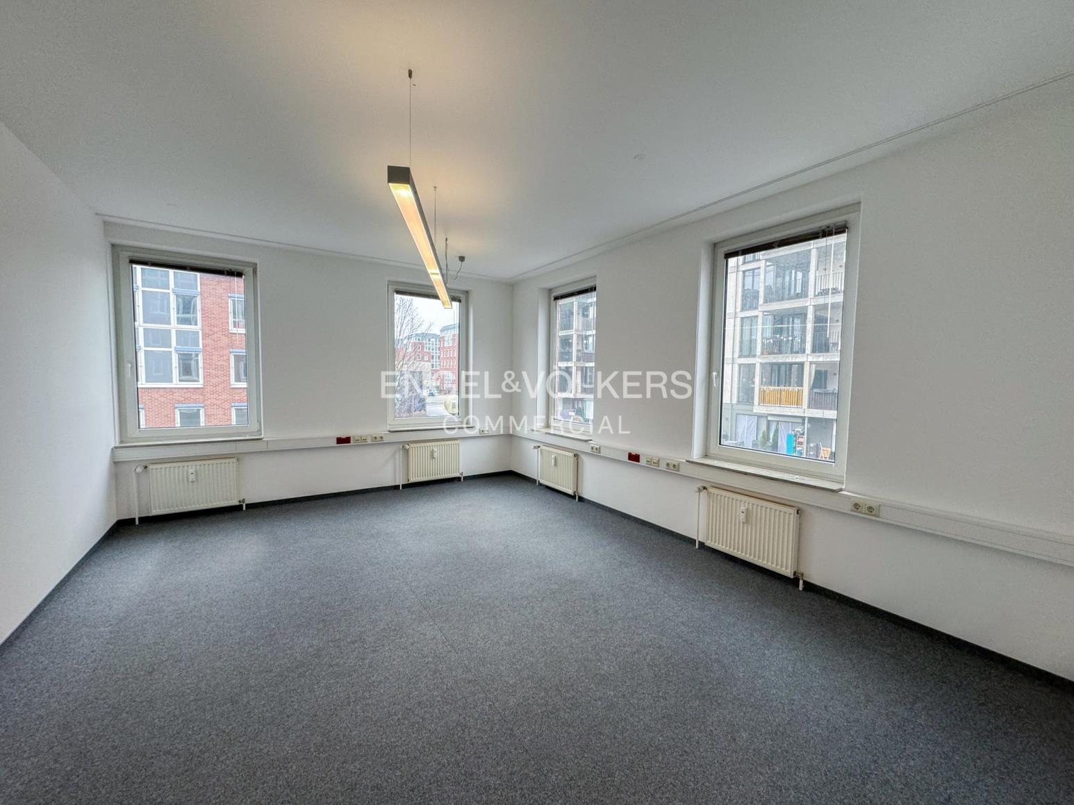 Büro-/Praxisfläche zur Miete 18 € 333,8 m²<br/>Bürofläche ab 333,8 m²<br/>Teilbarkeit Weißensee Berlin 13086