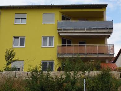 Wohnung zur Miete 1.280 € 4 Zimmer 105 m² Geschoss 1/1 frei ab 01.09.2025 Lonnerstadt Lonnerstadt 91475