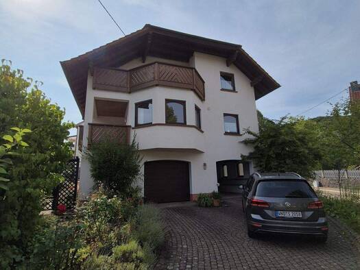 Doppelhaushälfte zum Kauf 230.000 € 4 Zimmer 165 m² 363 m² Grundstück Oberkirchen Freisen 66629