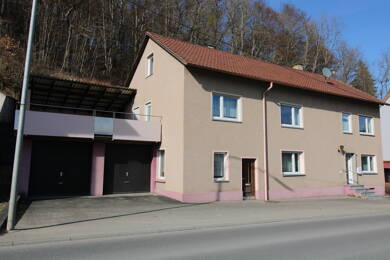 Mehrfamilienhaus zum Kauf 249.000 € 9 Zimmer 157 m² 1.342 m² Grundstück frei ab sofort Veringendorf Veringenstadt 72519