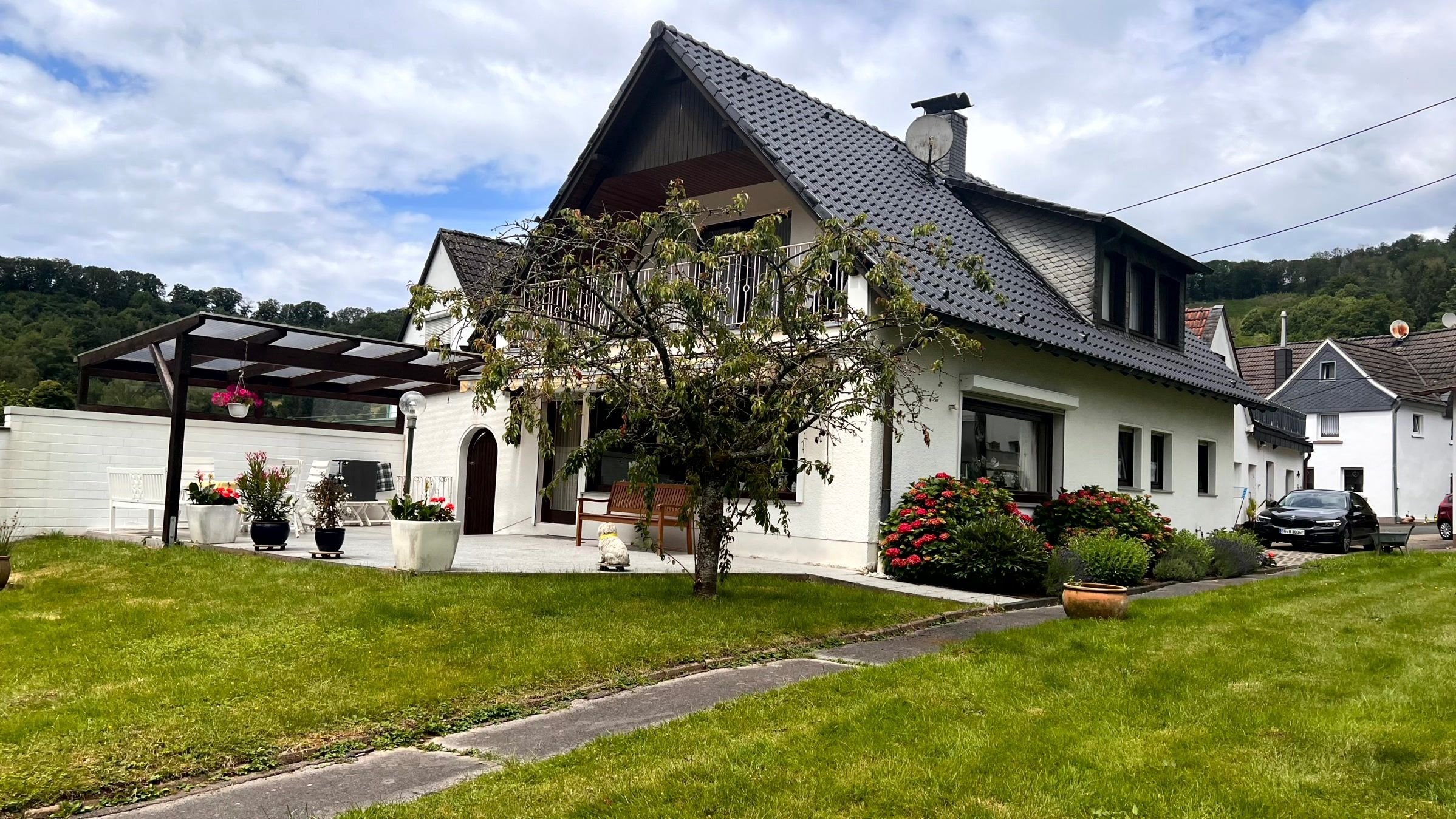 Einfamilienhaus zum Kauf 449.000 € 3 Zimmer 132 m²<br/>Wohnfläche 3.129 m²<br/>Grundstück Böckerhof - Pfaffenberg Solingen 42659