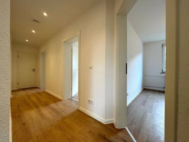 Wohnung zur Miete 670 € 4 Zimmer 67 m² 2. Geschoss frei ab sofort Martin-Luther-Straße 22 Nord Hildesheim 31137