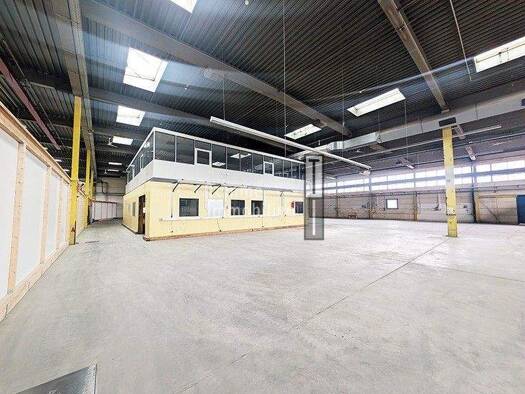Werkstatt zur Miete 5,80 € 2.508 m² Lagerfläche teilbar ab 893 m² Braunsbach Fürth 90765