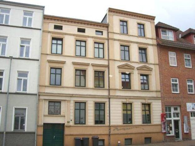Wohnung zur Miete 400 € 2 Zimmer 48 m² Paulsstadt Schwerin 19053